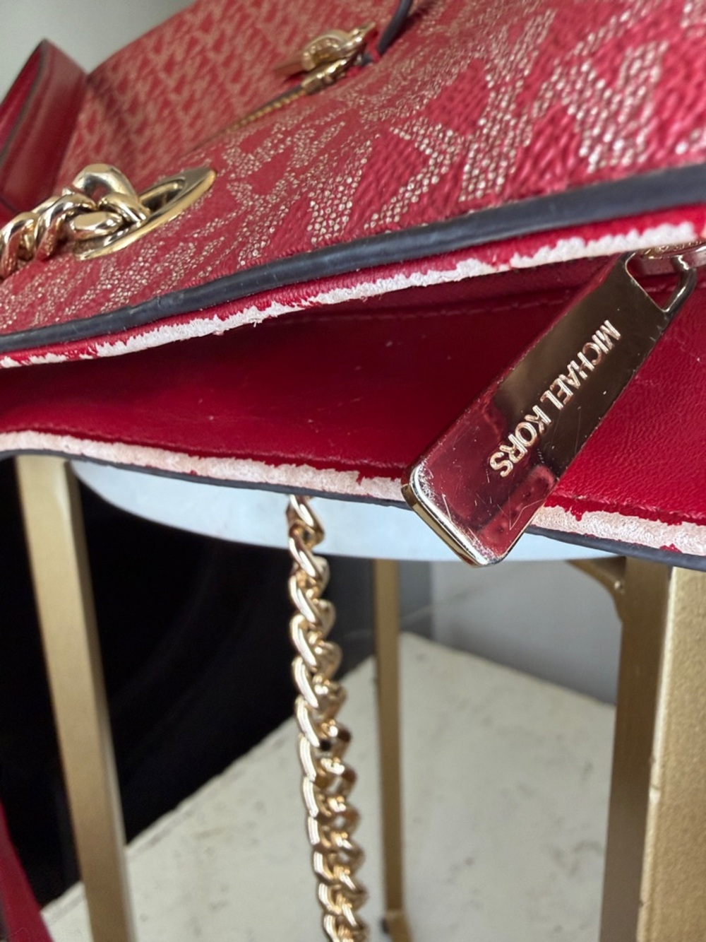 Michael Kors, GUC red & cream signature logo shoulder bag 14 x 9 "by 4 deep - Picture 6 of 14